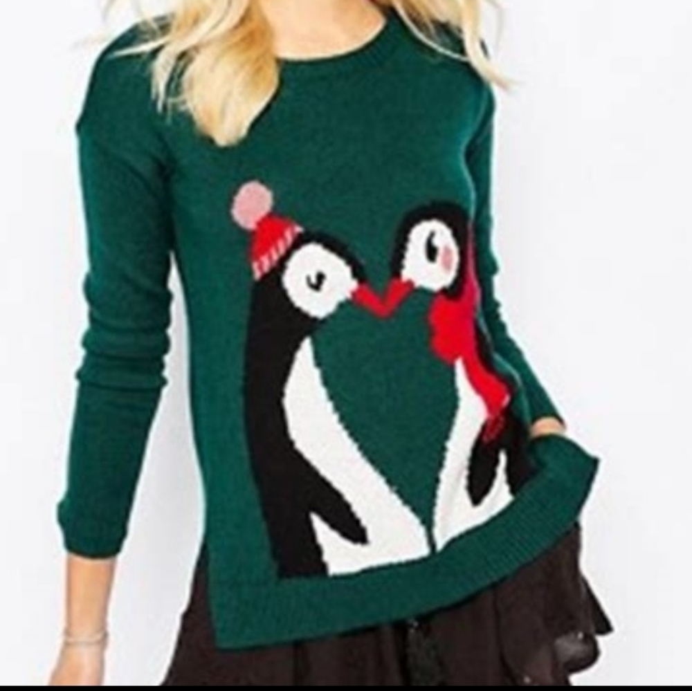 Hollister dark green Christmas holiday sweater penguins kissing heart sz M